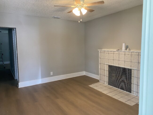 Foto del edificio - 4360 Emerson Ave S