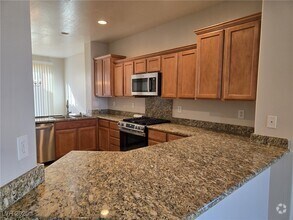 Building Photo - 2544 Rue Colmar Dr