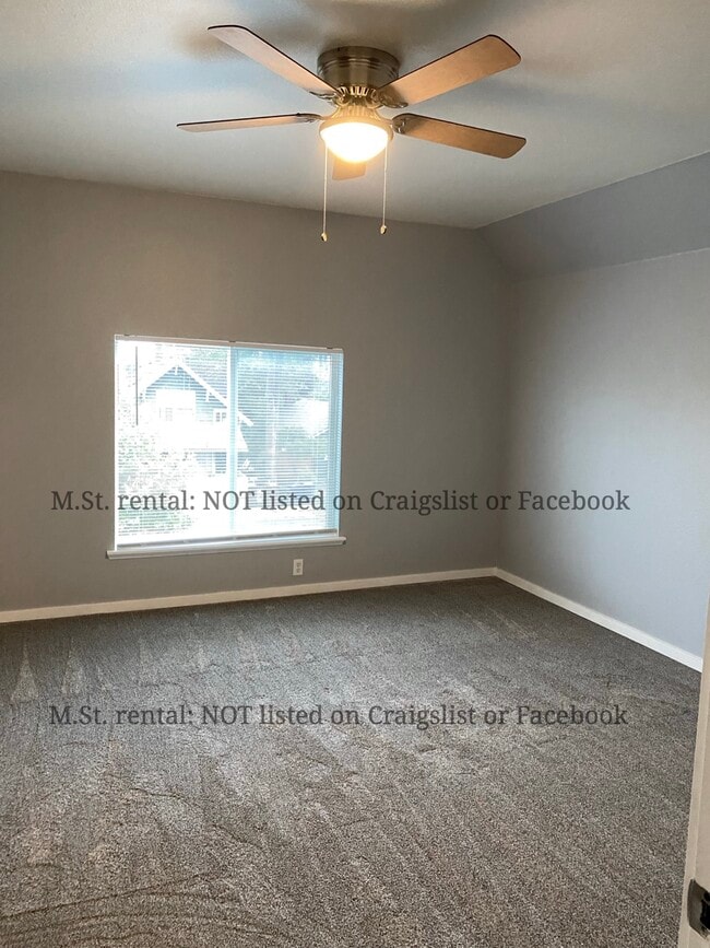 bedroom - 1502 S M St