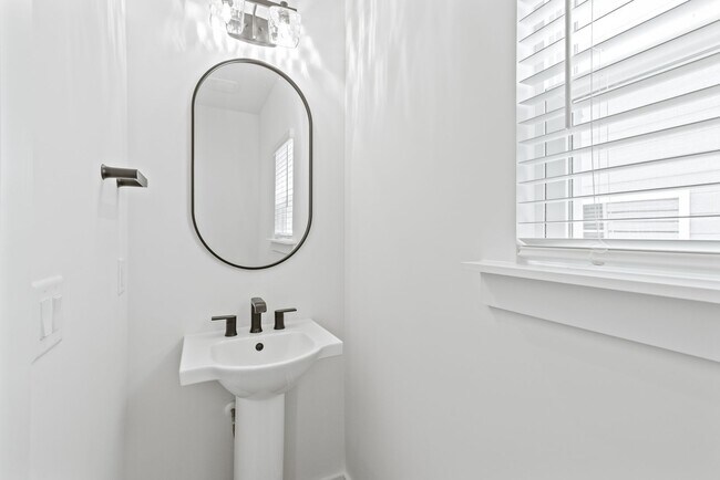 Building Photo - New Construction Townhome in Westerly Hills