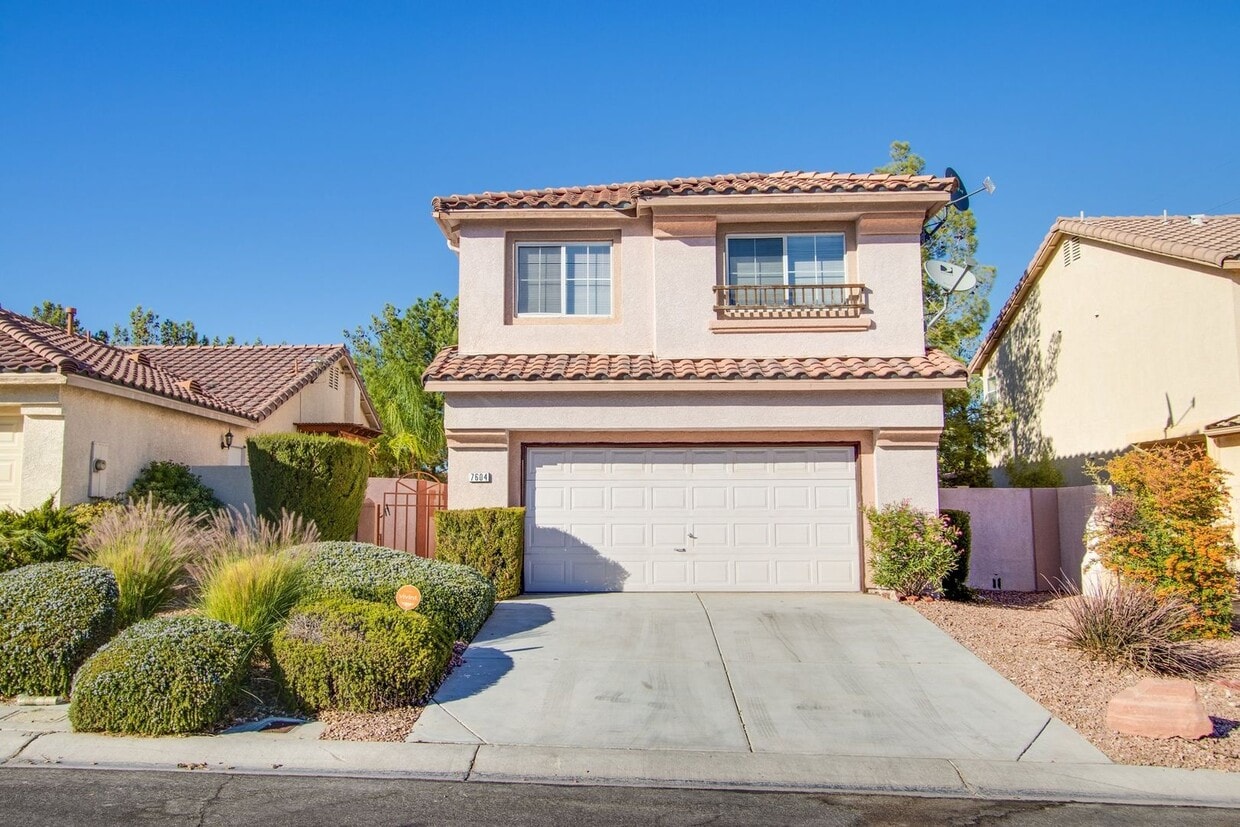 Primary Photo - Summerlin west home