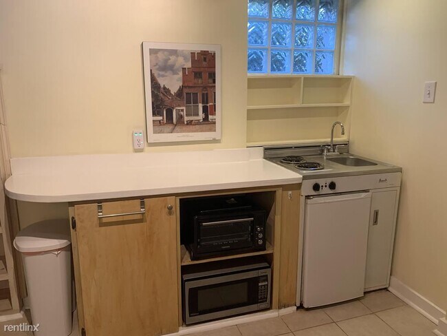 Foto del edificio - 1222 Hemlock St NW