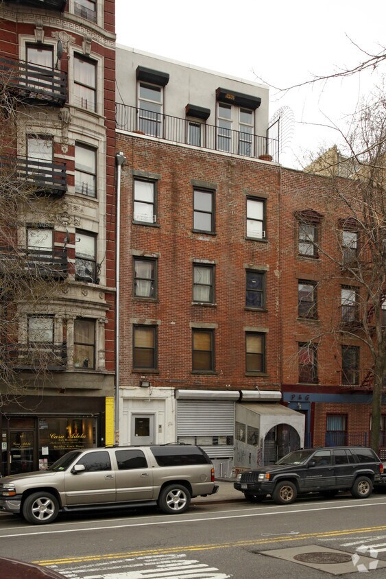 Primary Photo - 62 Avenue C