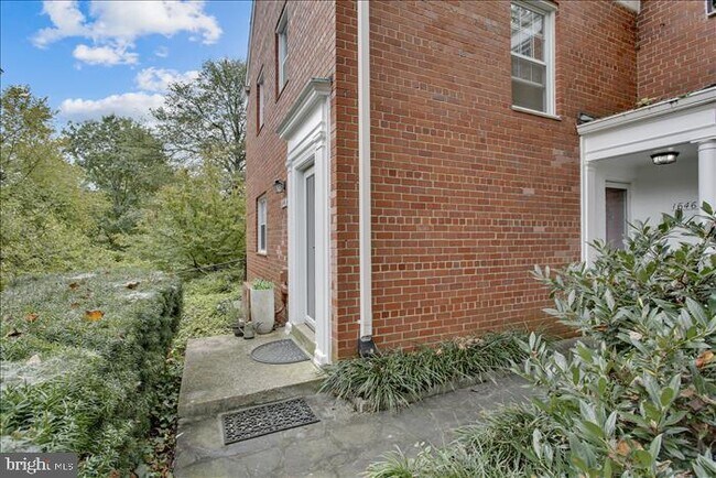 Building Photo - 1644 Preston Rd