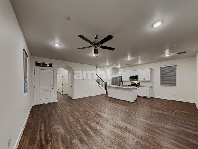 Foto del edificio - 83 Hot Ponds Ln