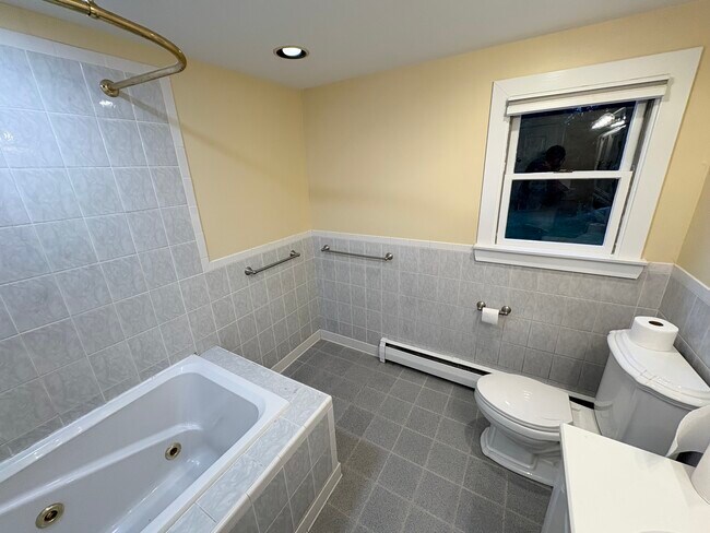 Foto del edificio - 12 Fieldstone Dr