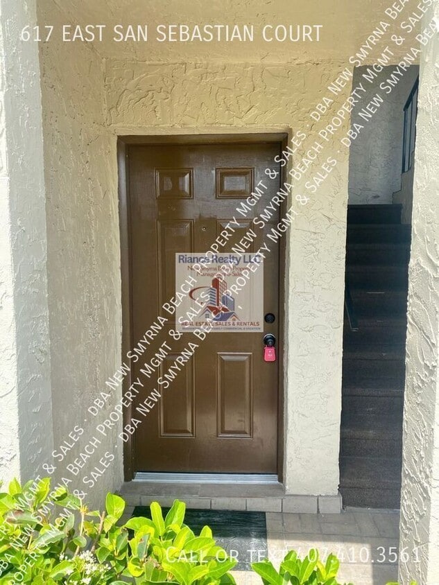 Primary Photo - 617 E San Sebastian Ct
