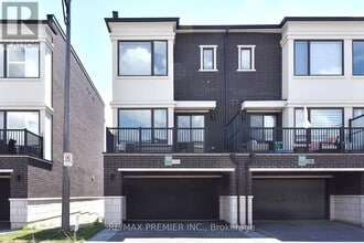 Building Photo - 3922 Major MacKenzie Dr W
