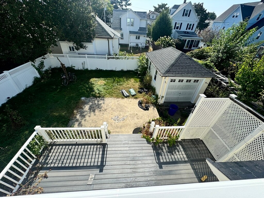 Primary Photo - 33 Cummings Ave