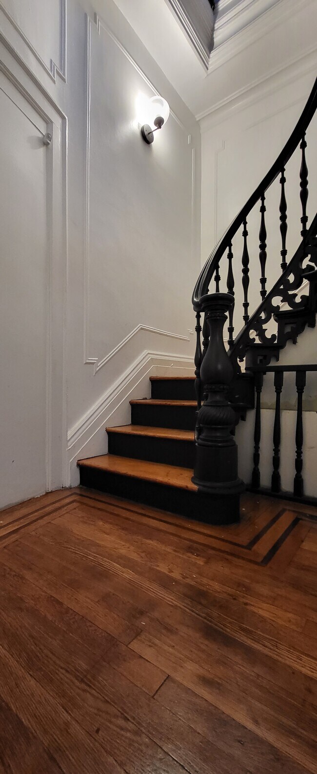 Foto del edificio - 530 67th St