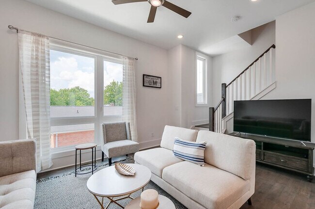 Foto del edificio - 808 Vibe Pl