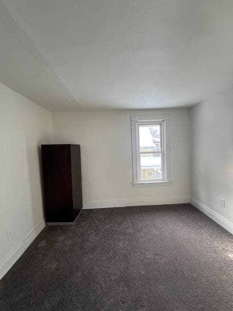 Building Photo - 447 E 27th St