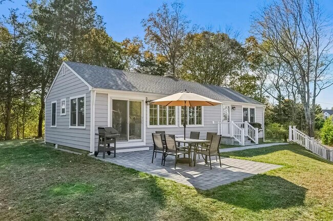 Foto del edificio - 605 Circle Dr