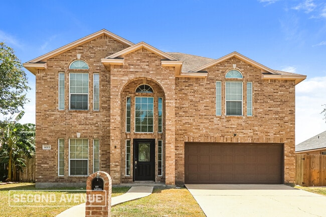 Building Photo - 6013 Suffolk Dr