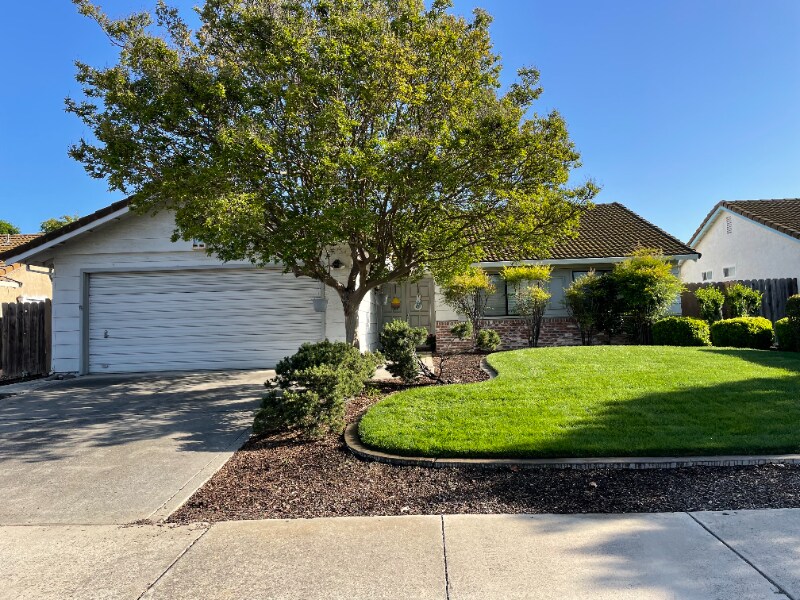 1318 Summerview Dr, Stockton, CA 95210 House for Rent in Stockton, CA