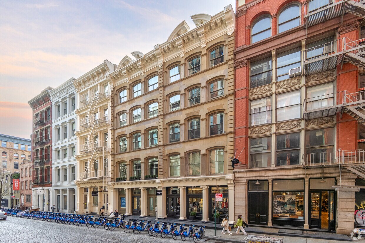 Primary Photo - 113-115 Mercer St