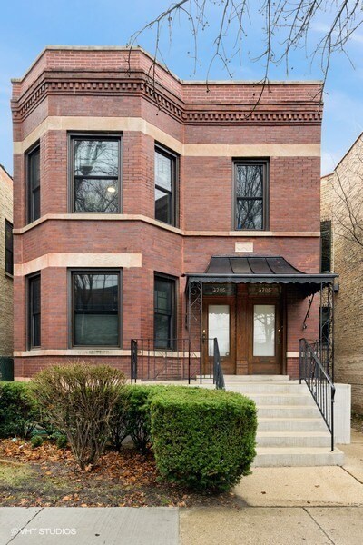 Building Photo - 3706 N Leavitt St