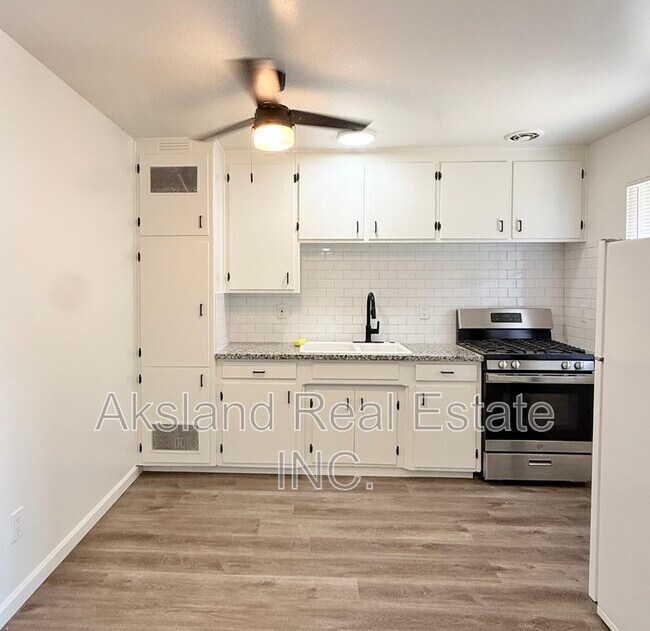 Foto del edificio - 4431 Finney Rd