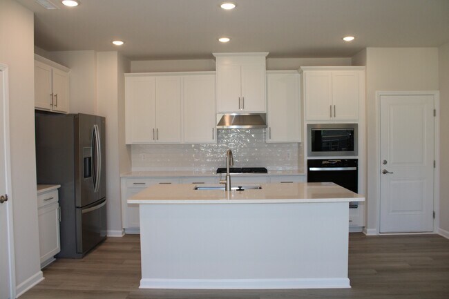 Foto del edificio - 832 Ottawa Dr