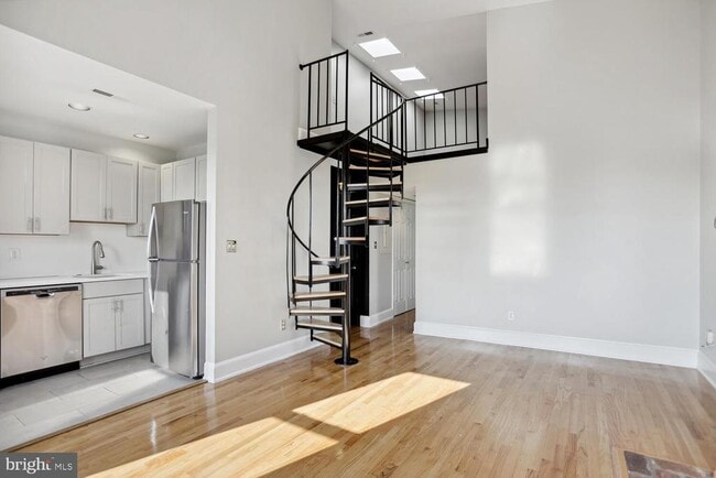 Foto del edificio - 676 4th St NE