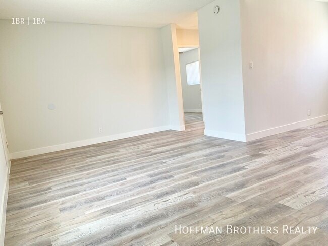 Building Photo - 4050 W El Segundo Blvd Hawthorne, CA 90250