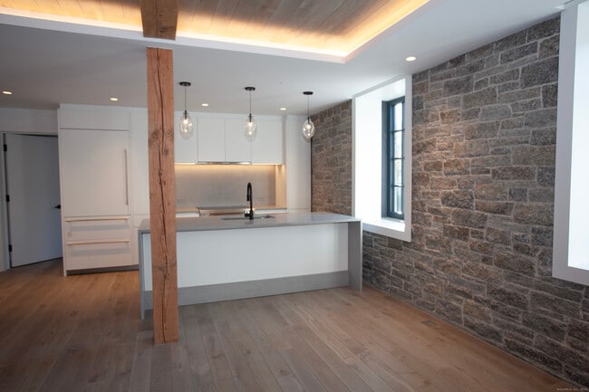 Foto del edificio - 41 Richmondville Ave