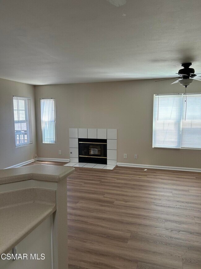 Foto del edificio - 3376 Holly Grove St