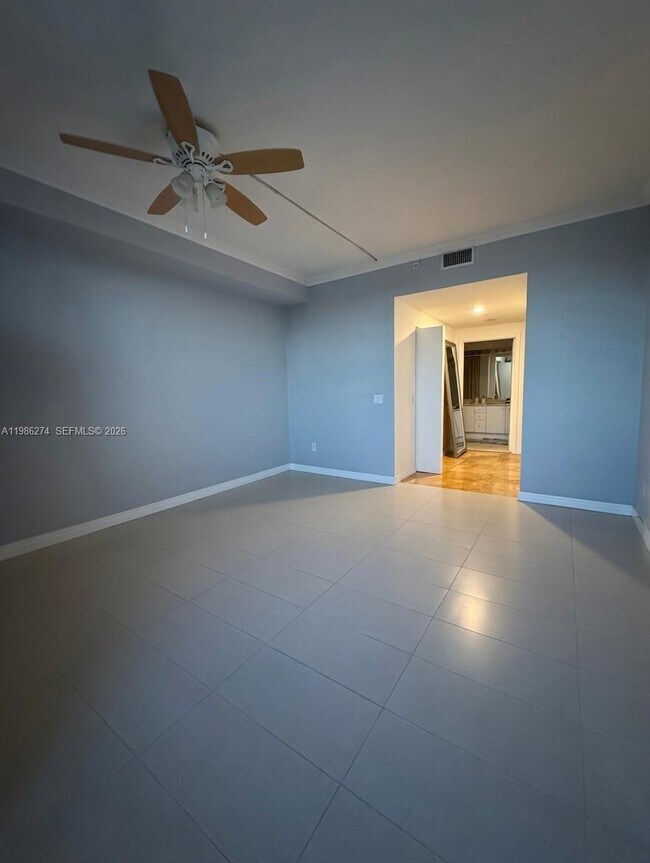 Foto del edificio - 2475 Brickell Ave