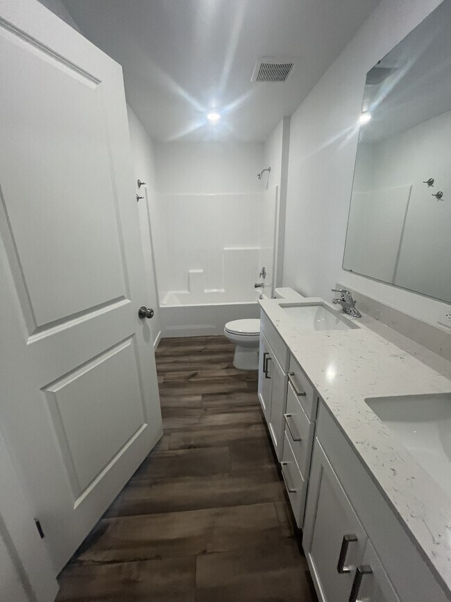 Foto del edificio - 8577 Wishmore St