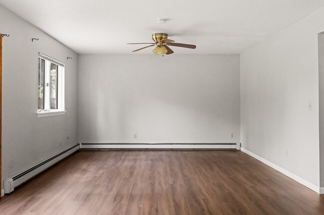 Building Photo - 1603 Roosevelt St