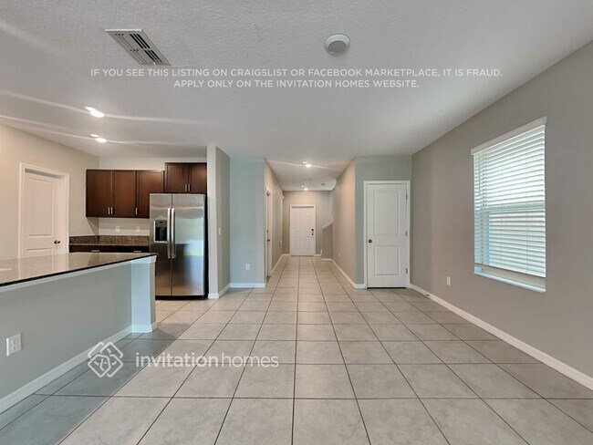 Building Photo - 2266 Jungle Dr