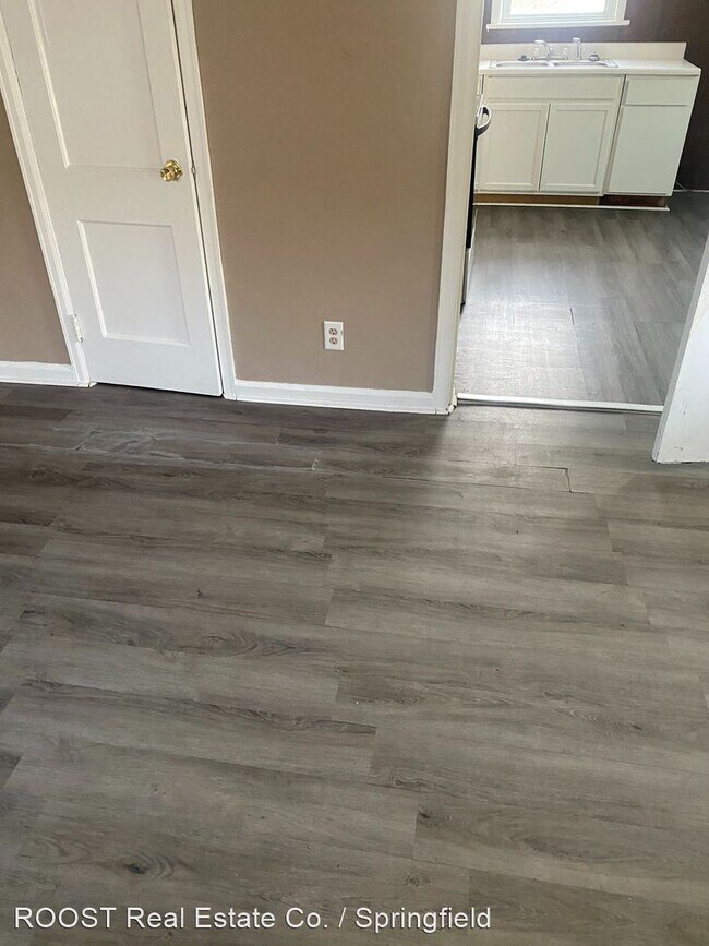 Building Photo - 4715 Greenwich Village Ave