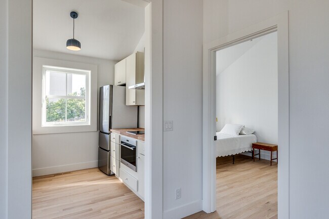 Foto del edificio - 4029 Serenbe St