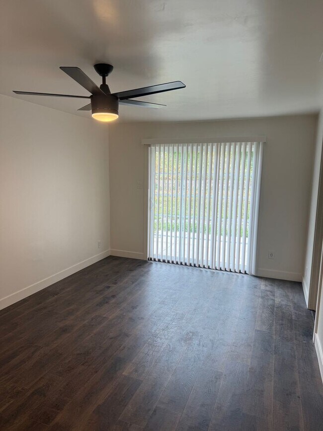 Building Photo - Fully remodeled home for rent in cul de sac