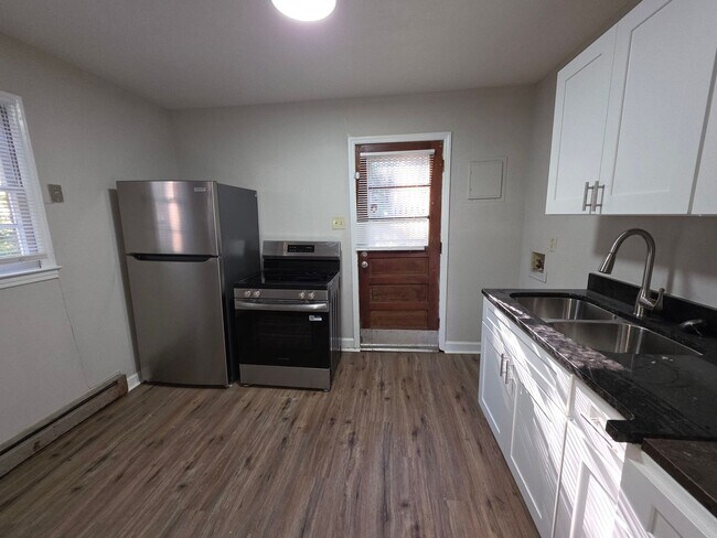 Foto del edificio - 2921 Coronet Way