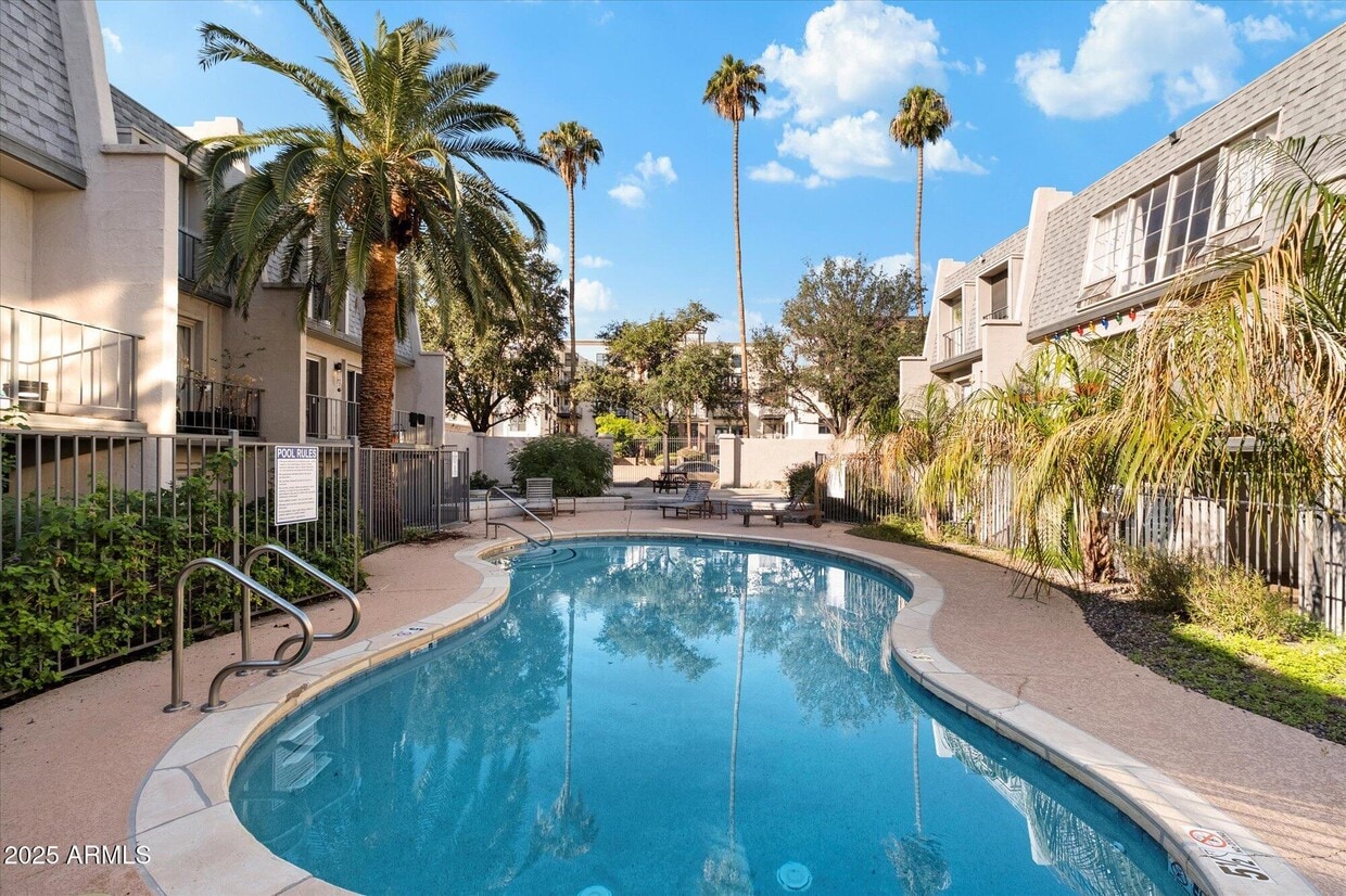 Foto principal - 1018 E Osborn Rd