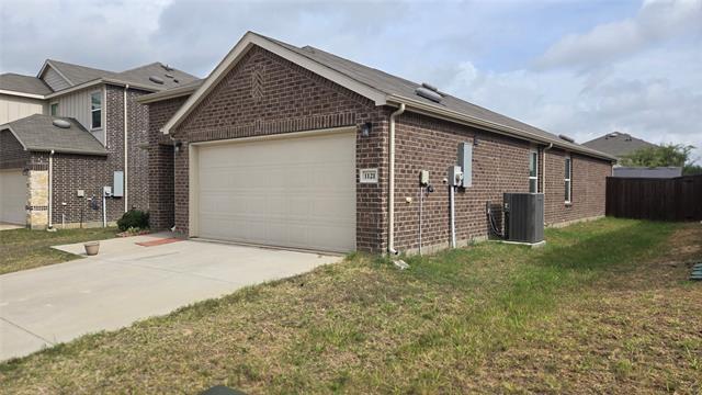 Building Photo - 1121 Waggoner Dr