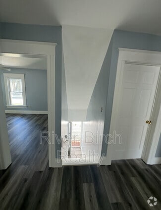 Building Photo - 430 W Edwards St