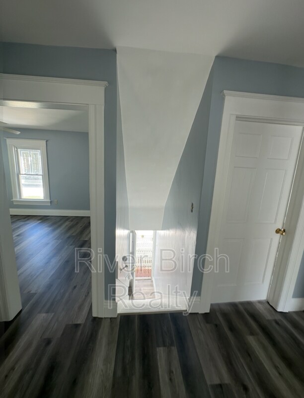 Foto principal - 430 W Edwards St
