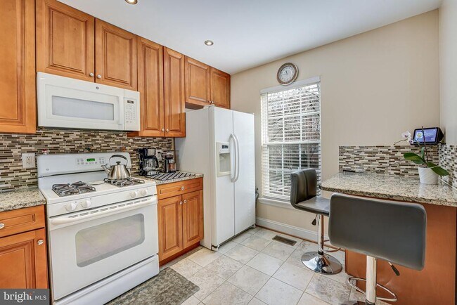 Foto del edificio - 23616 Public House Rd