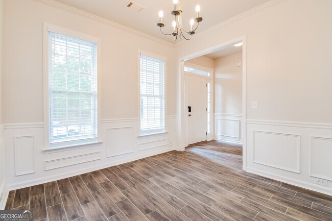 Foto del edificio - 8904 Crestview Cir