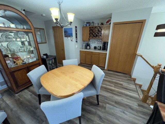 Foto del edificio - 7711 Nicholas Way