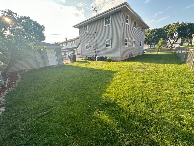 Foto del edificio - 9013 W Tripoli Ave