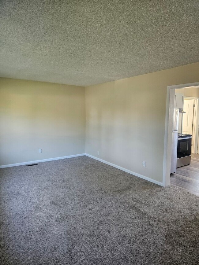 Foto del edificio - 845 Berkshire Terrace