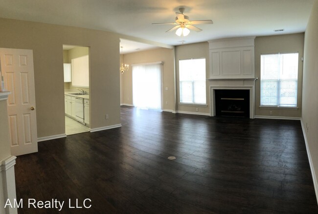 Building Photo - 3 br, 2.5 bath House - 12350 Dunford St