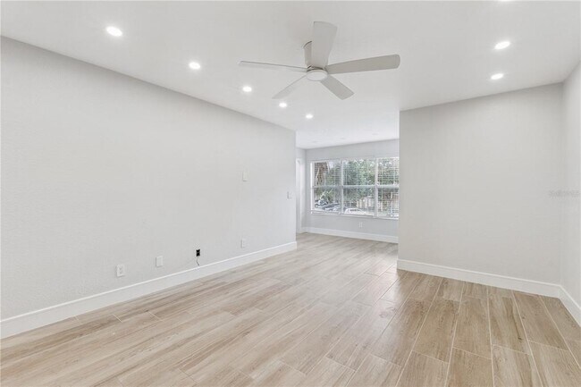Foto del edificio - 5124 Conroy Rd