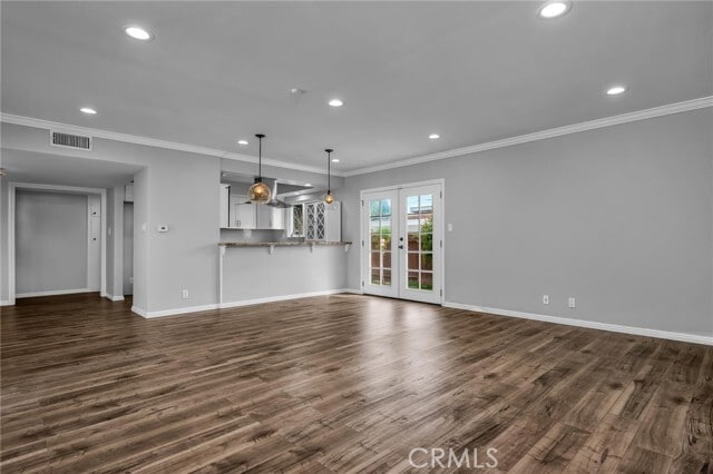 Building Photo - 2069 Avenida Aprenda