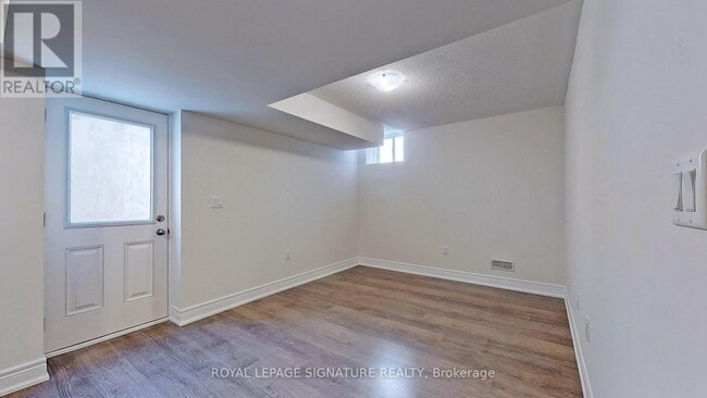 Building Photo - 1028 Pelican Trail