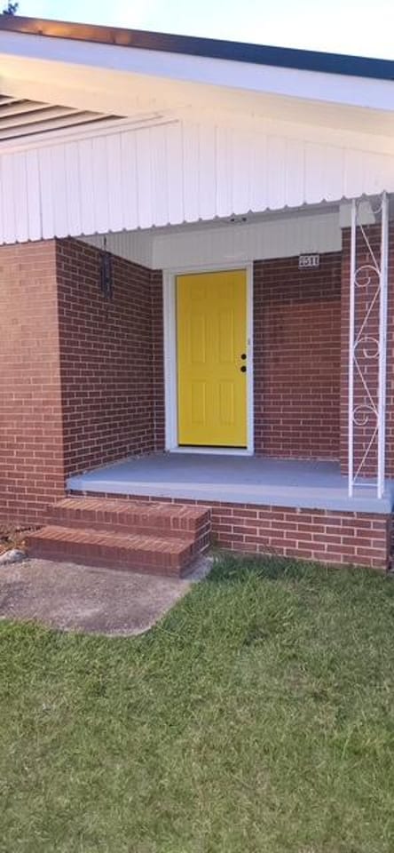 Front Door - 2511 Mashburn Rd