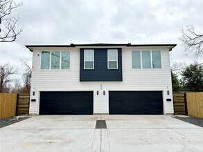 Building Photo - 1806 Benson St